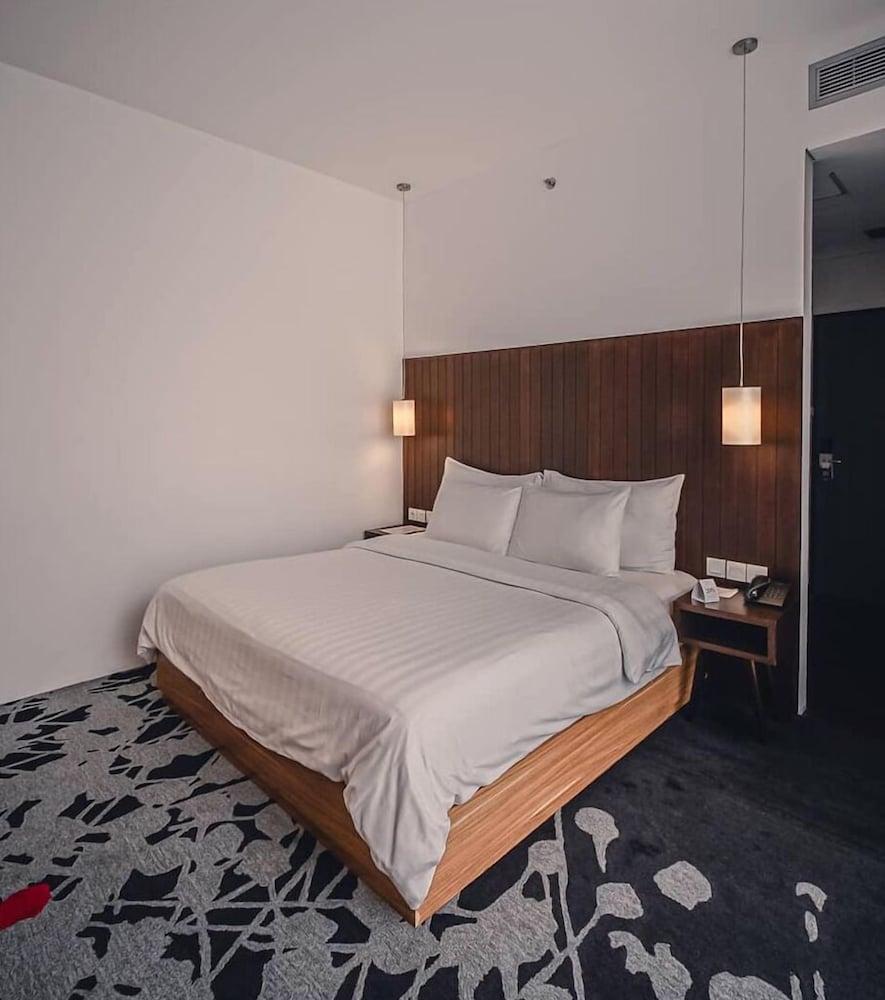 Liberty Hotel Thamrin Джакарта Екстер'єр фото