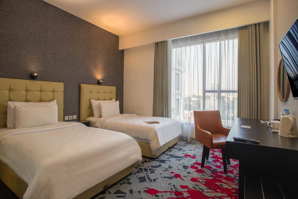 Liberty Hotel Thamrin Джакарта Екстер'єр фото