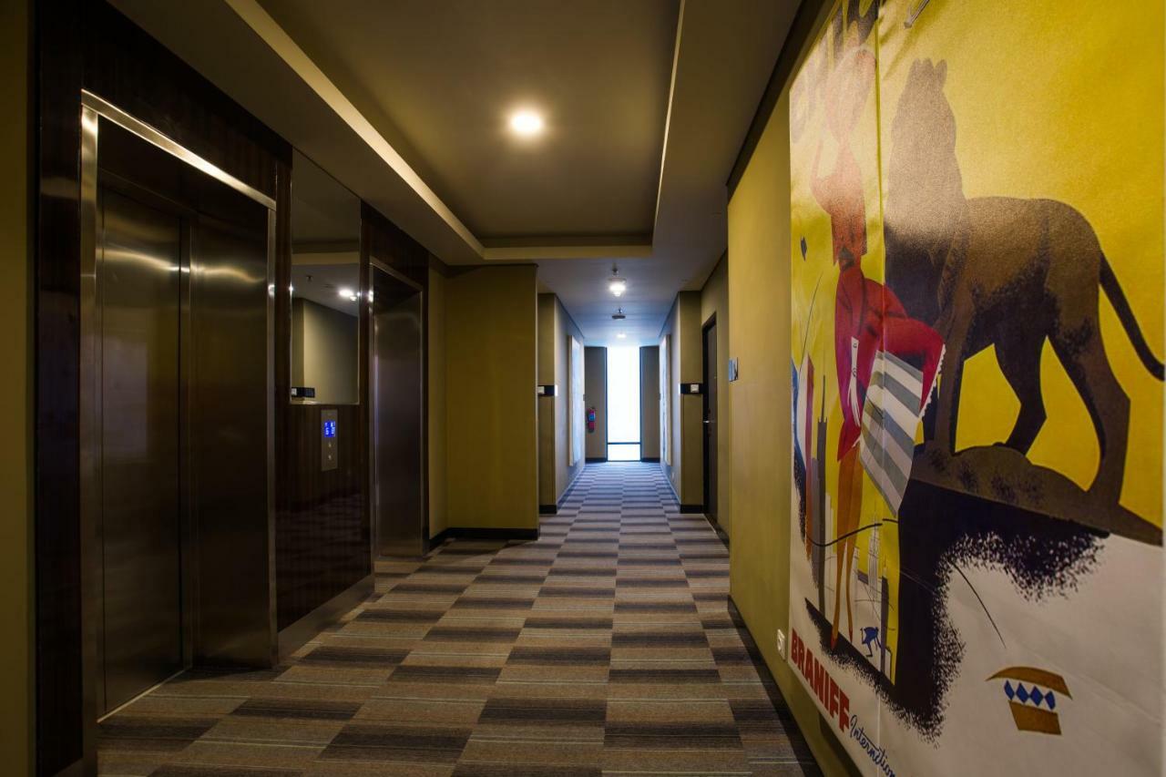 Liberty Hotel Thamrin Джакарта Екстер'єр фото